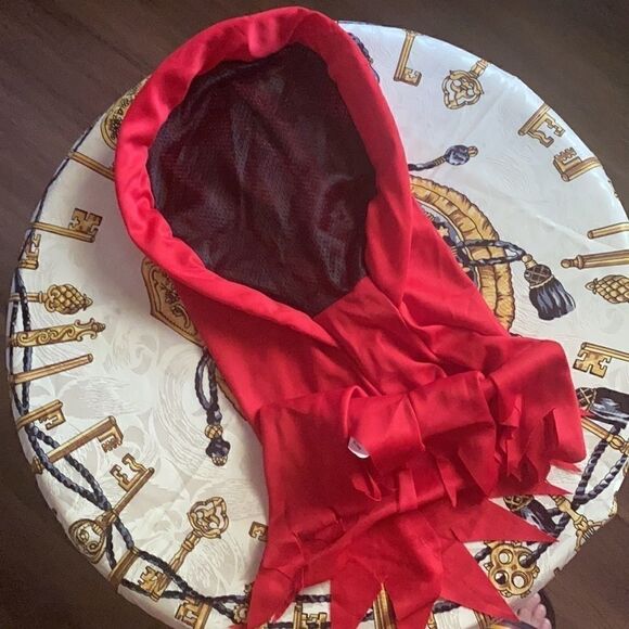 Halloween mask.   - Picture 3 of 3